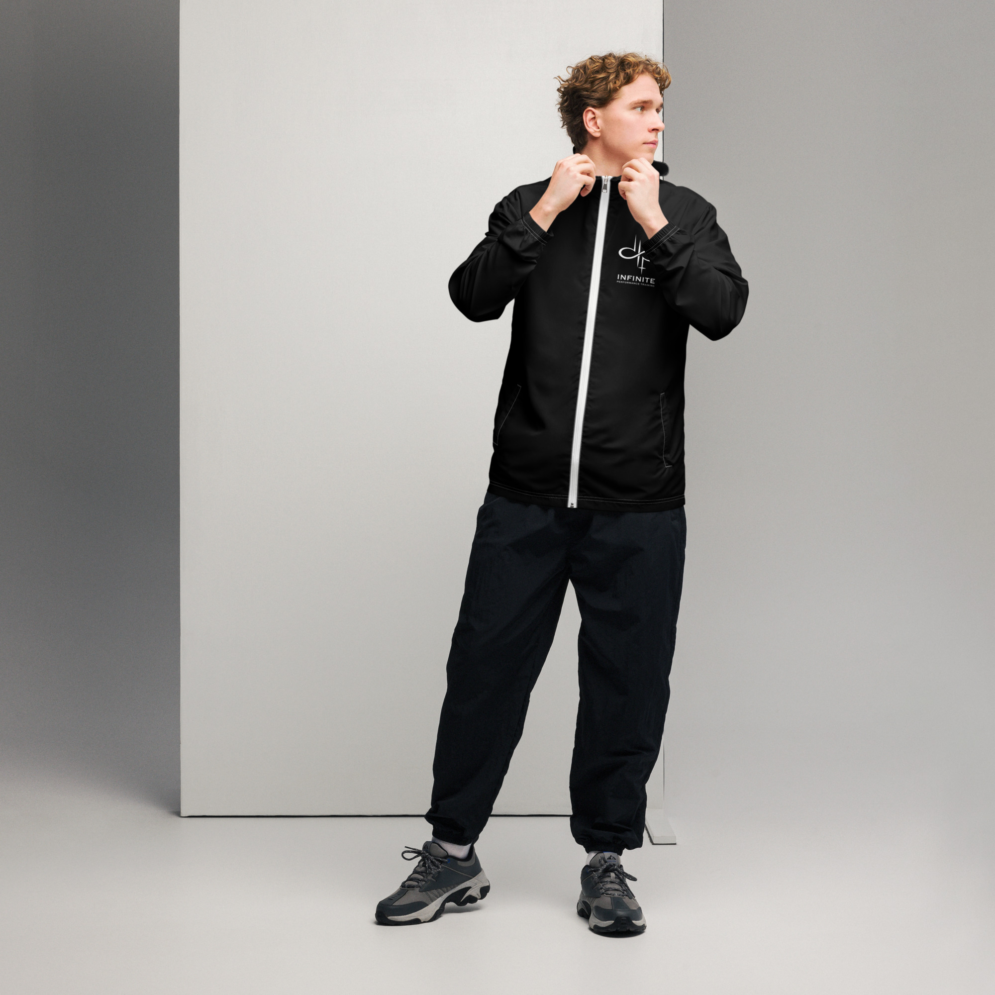 IPT Men’s windbreaker